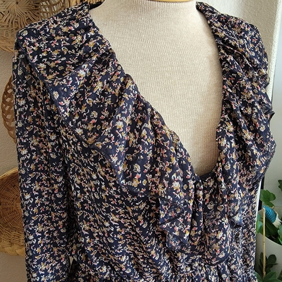 Urban Outfitters Ruffle Neck Dress Boho - Picture 2 of 8